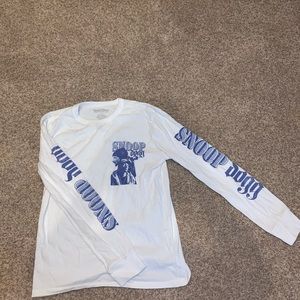 American Eagle Snoop Dogg shirt